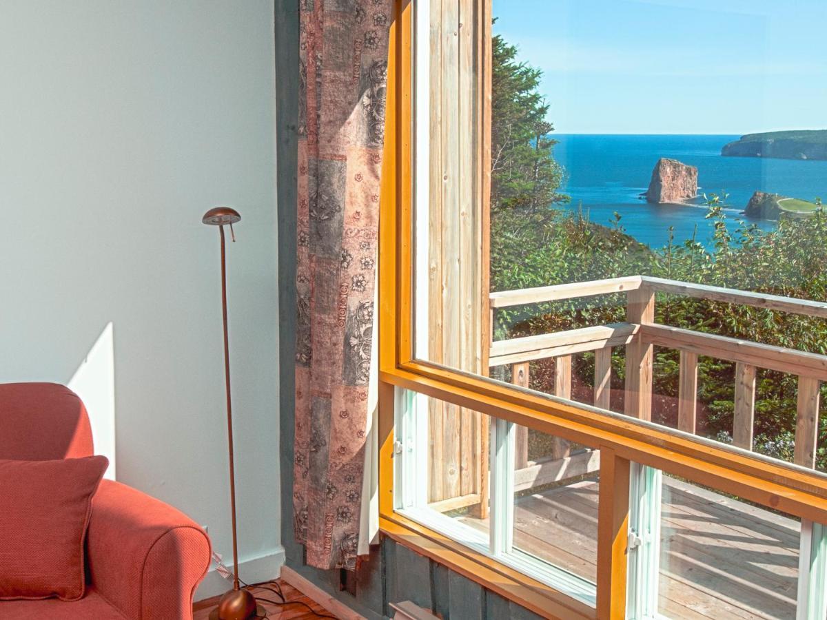 Au Pic De L'Aurore Motel-Chalets Percé Zimmer foto